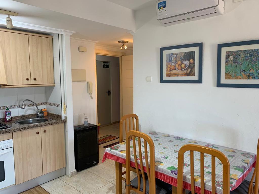 Service Apart Lazaro - Coral Beach - Vistas กัลเป ภายนอก รูปภาพ