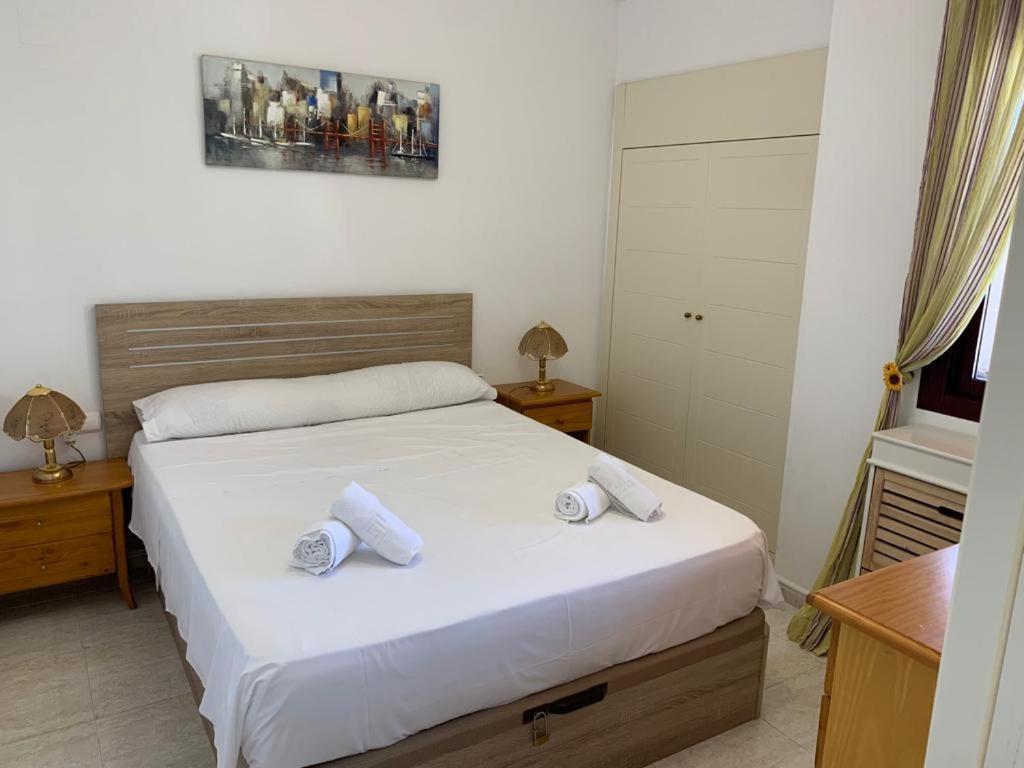 Service Apart Lazaro - Coral Beach - Vistas กัลเป ภายนอก รูปภาพ